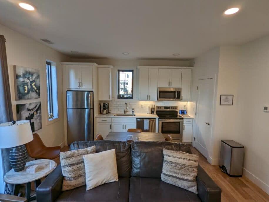 Location Location - Capri Condo 212 Τράβερς Σίτι Εξωτερικό φωτογραφία